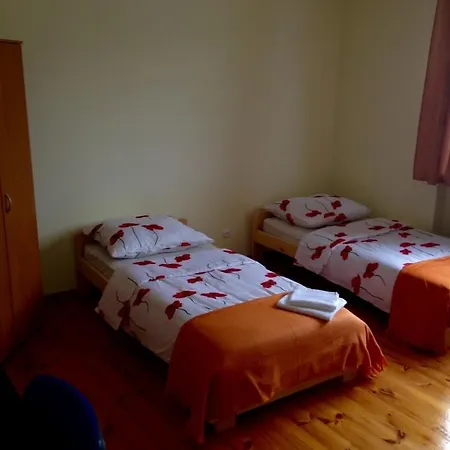 Goscinne Blisko Plazy Homestay *